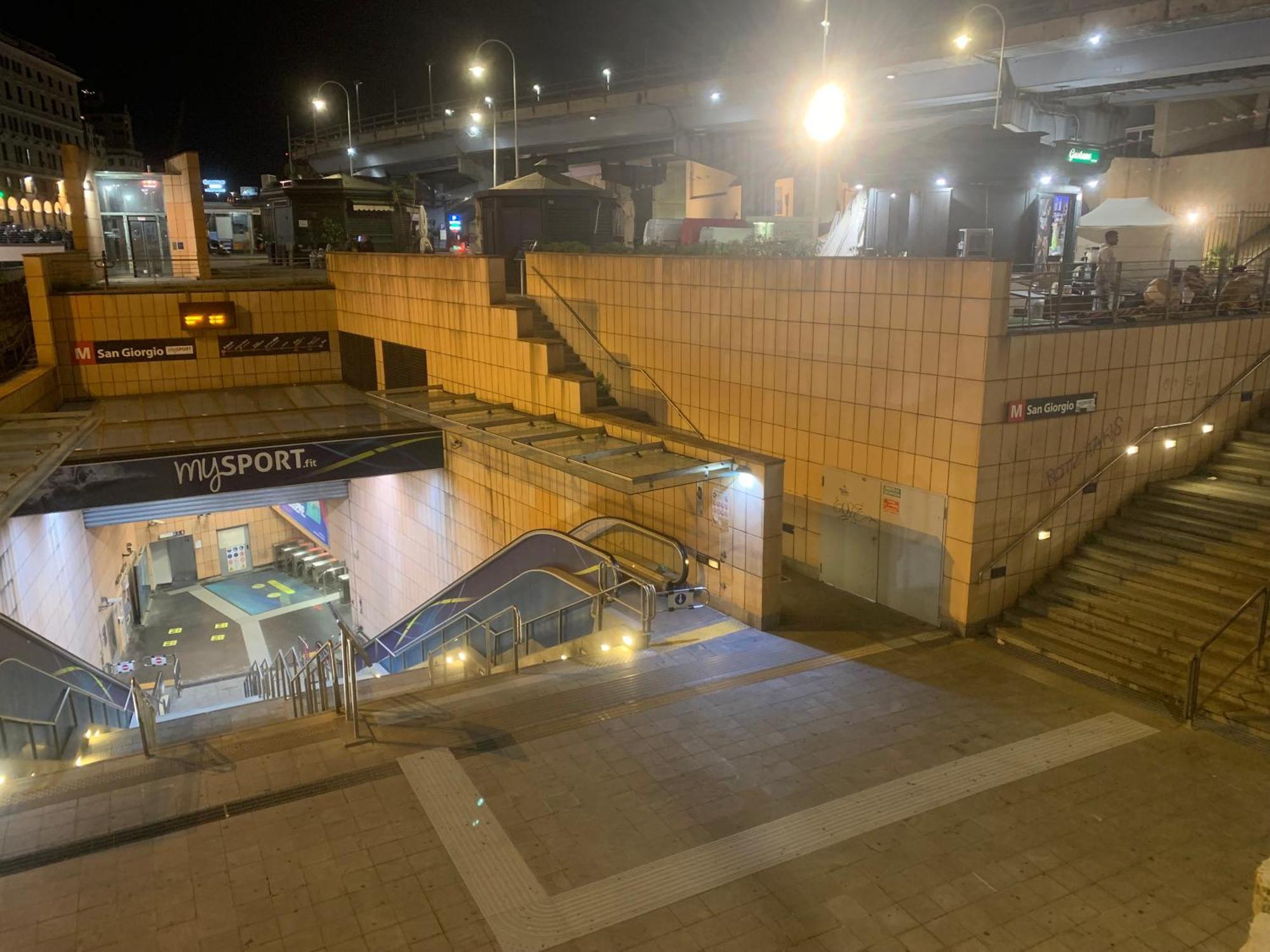 The First Molo Acquario, Porto Antico, Porto, Centro Storico Appartamento